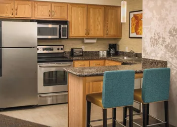 Residence Inn by Marriott Portland North hotel thumbnail 7