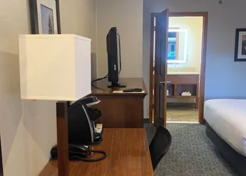 Holiday Inn Express South Lake Tahoe by IHG hotel thumbnail 7