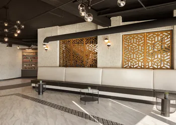 Holiday Inn Philadelphia Arpt-Stadium Area by IHG hotel thumbnail 2