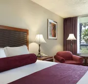 Ramada by Wyndham Sunnyvale/Silicon Valley hotel detail image 5