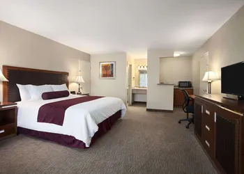 Ramada by Wyndham Sunnyvale/Silicon Valley hotel thumbnail 7