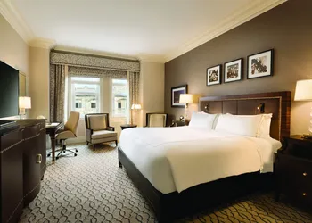 Fairmont Chateau Laurier Gold Experience hotel thumbnail 2