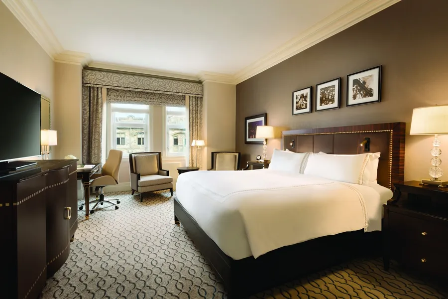 Fairmont Chateau Laurier Gold Experience hotel detail image 2