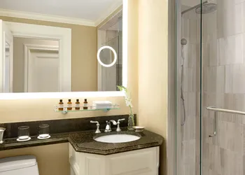 Fairmont Chateau Laurier Gold Experience hotel thumbnail 8