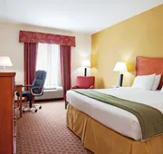 Holiday Inn Express Hotel Jacksonville North - Fernandina by IHG hotel detail image 5