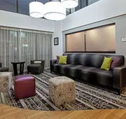 La Quinta Inn & Suites by Wyndham Detroit Metro Airport hotel detail image 4
