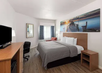 Days Inn by Wyndham Biloxi Beach hotel thumbnail 6