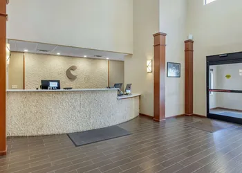 Comfort Suites West Indianapolis - Brownsburg hotel thumbnail 6