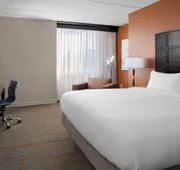 Renaissance Indianapolis North Hotel hotel detail image 4