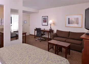 Staybridge Suites Indianapolis-Airport by IHG hotel thumbnail 7