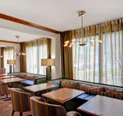 Hampton Inn Memphis-Poplar hotel detail image 4