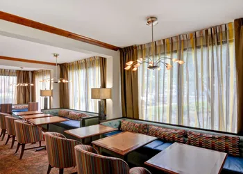 Hampton Inn Memphis-Poplar hotel thumbnail 4