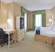 Holiday Inn Express Hotel & Suites Memphis Southwind by IHG hotel detail image 4
