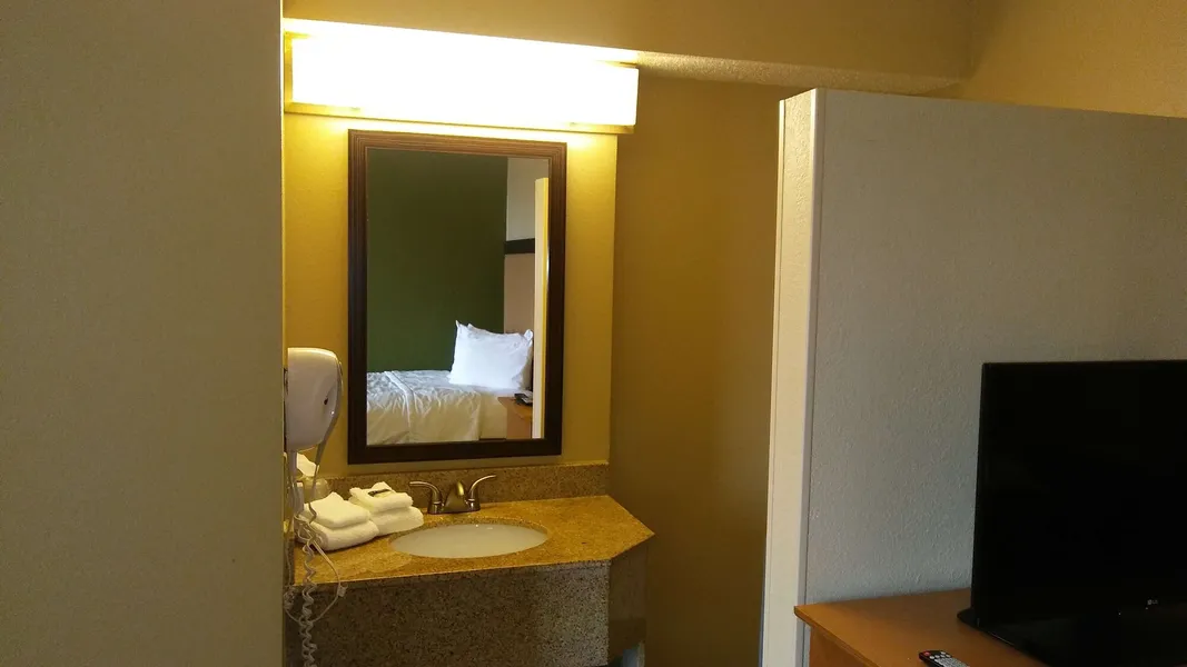 Extended Stay America Suites Memphis Wolfchase Galleria hotel detail image 6