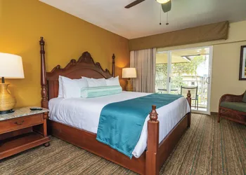 Kauai Coast at the Beachboy hotel thumbnail 6