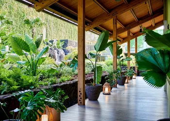 1 Hotel Hanalei Bay hotel thumbnail 3