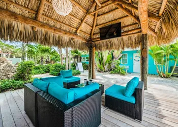 Tropical Breeze Resort hotel thumbnail 3