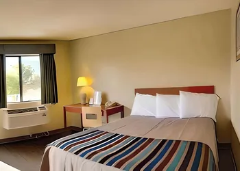 Comfort Inn Rohnert Park Sonoma County hotel thumbnail 3