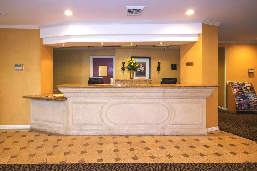 Oakland Airport Executive Hotel hotel detail image 2