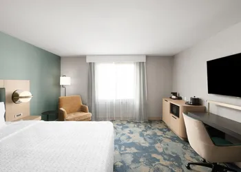 Hampton Inn & Suites Oakland Airport-Alameda hotel thumbnail 6