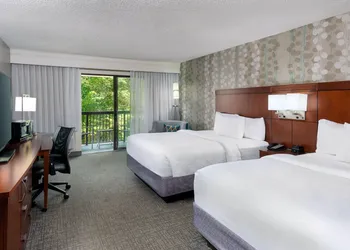 Courtyard by Marriott Asheville hotel thumbnail 6