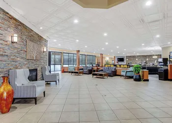 Clarion Inn Asheville Airport hotel thumbnail 4