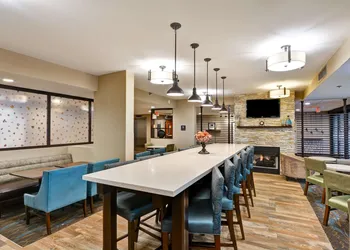 Hampton Inn Hendersonville hotel thumbnail 4