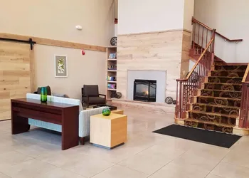 Country Inn & Suites by Radisson, Milwaukee West (Brookfield), WI hotel thumbnail 2
