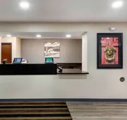 Extended Stay America Select Suites - Milwaukee - Waukesha hotel detail image 3