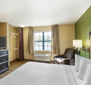 Extended Stay America Select Suites - Milwaukee - Waukesha hotel detail image 7