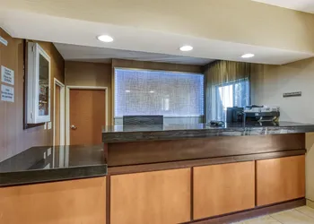 SureStay by Best Western Mount Pleasant Racine hotel thumbnail 3