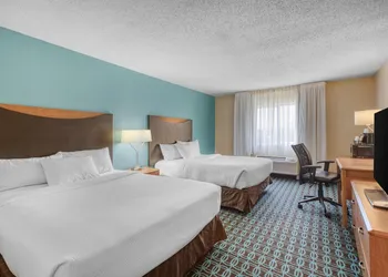 SureStay by Best Western Mount Pleasant Racine hotel thumbnail 4