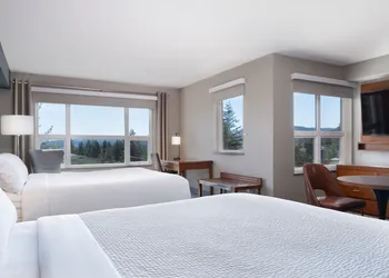 Four Points by Sheraton Victoria Gateway hotel thumbnail 8