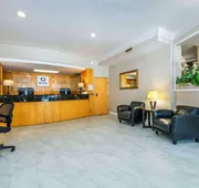 Quality Inn Downtown Inner Harbour hotel detail image 7