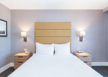 Sandman Hotel Victoria hotel thumbnail 3