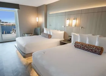 Coast Victoria Hotel & Marina by APA hotel thumbnail 3