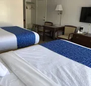 Travelodge by Wyndham Cape Cod Area hotel detail image 7