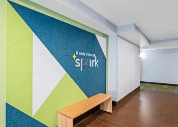 Spark by Hilton Cleveland Beachwood hotel thumbnail 4