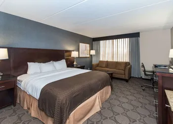 Wyndham Independence hotel thumbnail 8