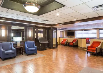 Comfort Inn Cleveland Downtown hotel thumbnail 3