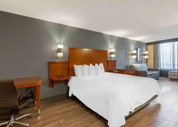 Extended Stay America Premier Suites - Cleveland - Independence hotel thumbnail 7
