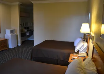 Miramar Inn hotel thumbnail 6