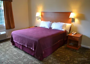 Miramar Inn hotel thumbnail 8