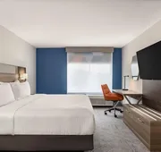 Holiday Inn Express And Suites Raleigh West Lenovo Center by IHG hotel detail image 7
