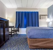 Econo Lodge Hicksville - Long Island hotel detail image 4