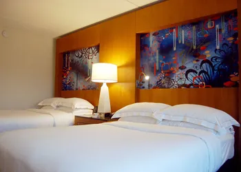 Hilton Long Island/Huntington hotel thumbnail 5