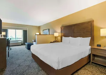 Best Western Columbia River Waterfront Hotel Astoria hotel thumbnail 7