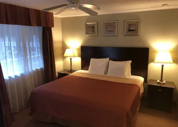 Global INN hotel thumbnail 3