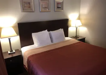 Global INN hotel thumbnail 4