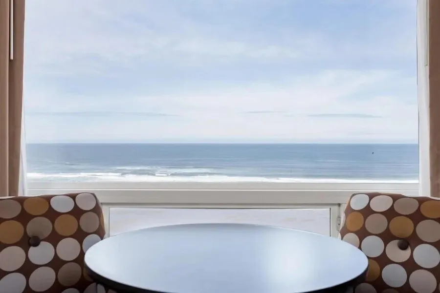 Seagrass Oceanfront Inn hotel detail image 6